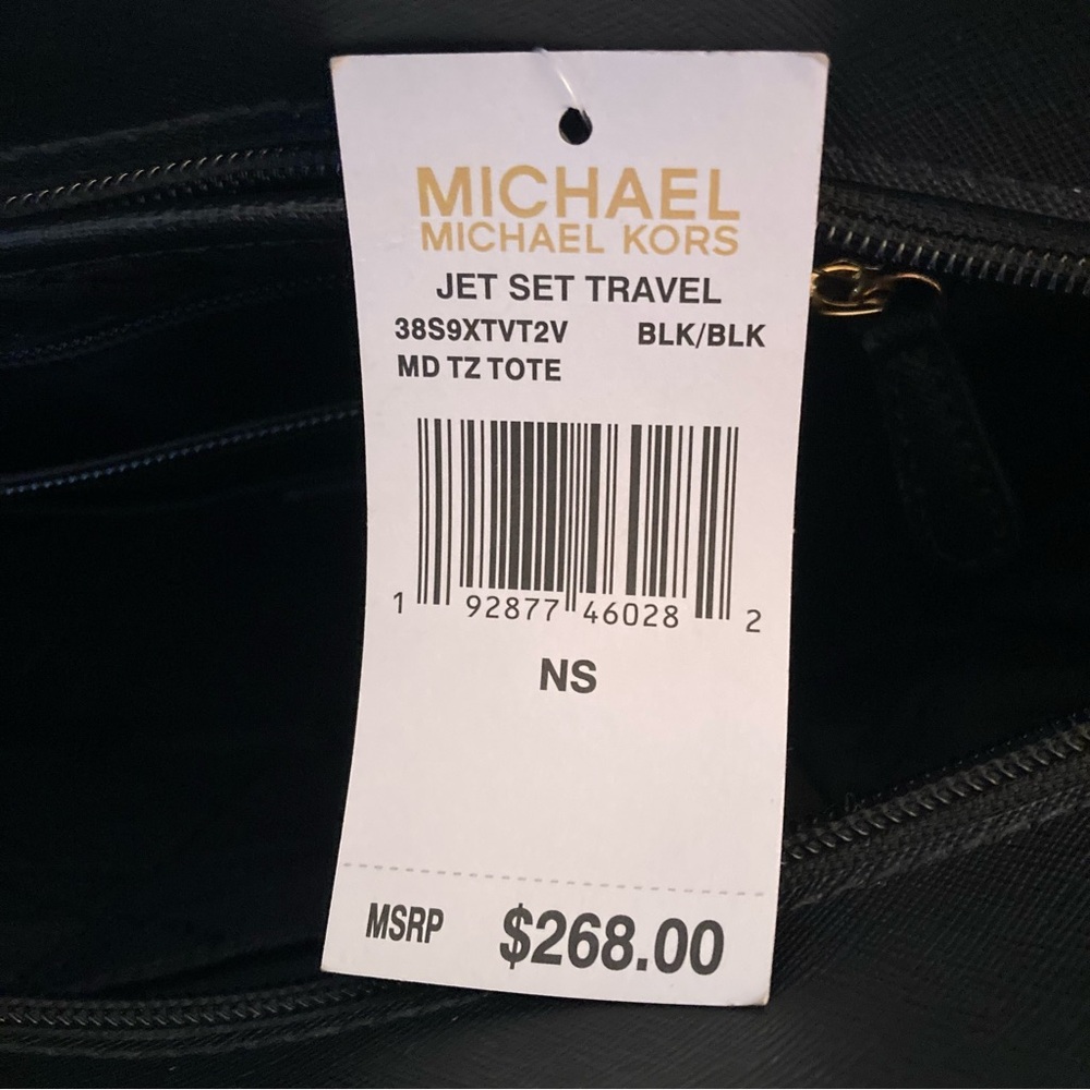Michael Kors Jet Set Travel Tote - Picture 7 of 14